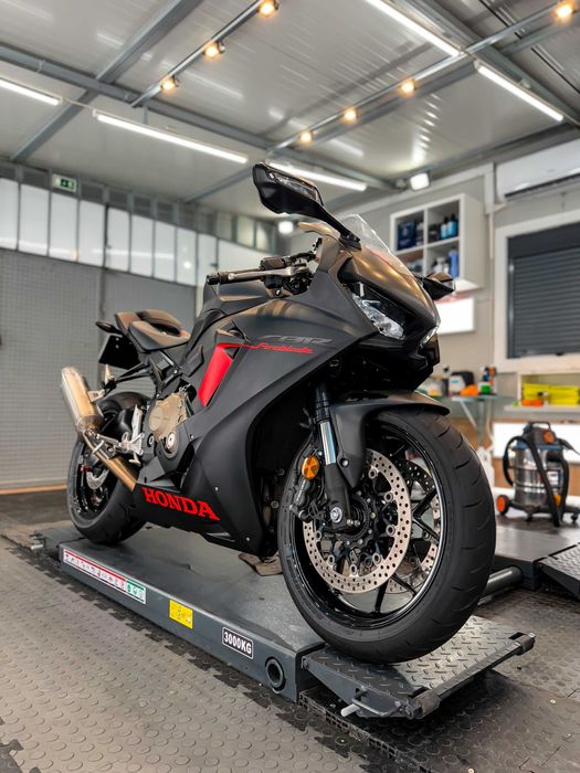 Honda CBR1000RR Fireblade 2018