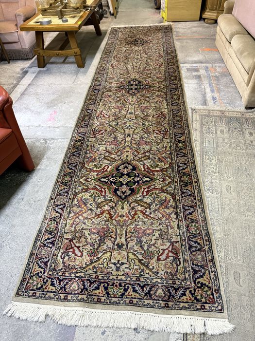 Ręcznie tkany dywan orientalny typu chodnik Wysylka