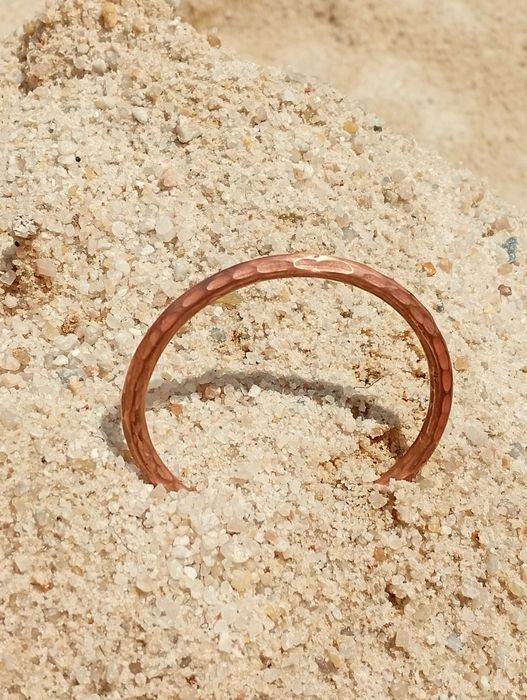 Pulseira artesanal de cobre verdadeiro, feitas por mim. Terapeutica e energética