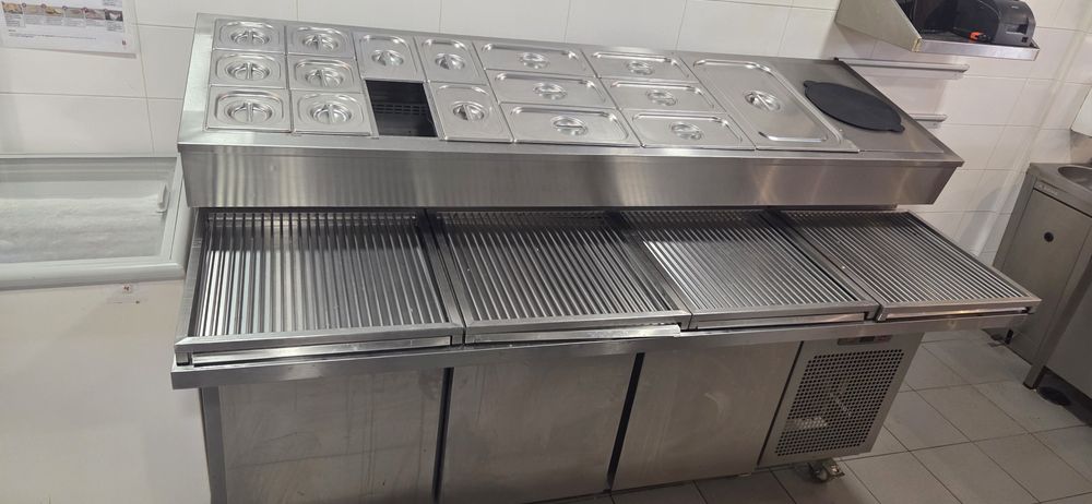 Forno de esteira e restante material de pizzaria industrial/professional