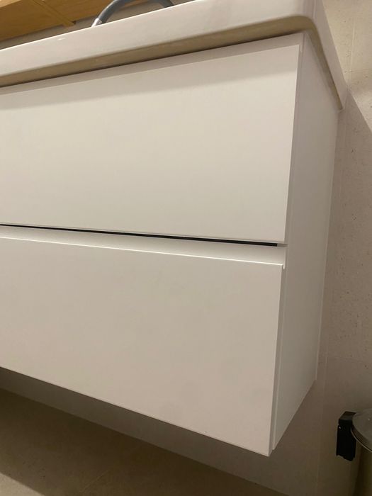 Szafka z umywalką 80
