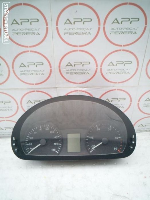 Quadrante Mercedes Sprinter de 2008,311 cdi,Ref: A 9064468821
