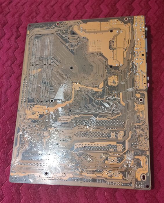 Материнська плата "ASUS P5B-E"+ комплект