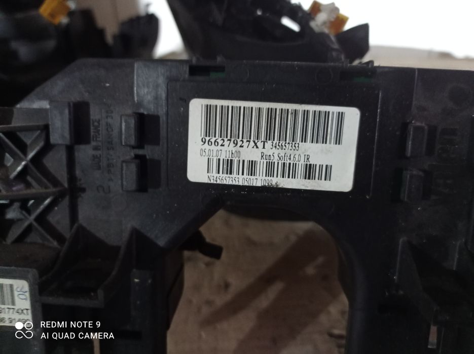 Переключатель подрулевой Citroen C4 96627927XT