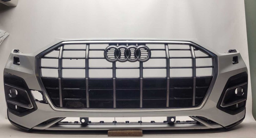 Оригінальний передній бампер Audi Q5 2021–2025 S-line