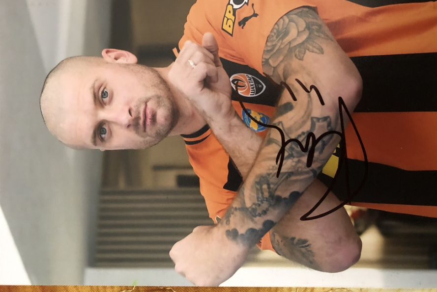 Автографи зірок медіа футболу футболістів УПЛ збірної України Премʼєр