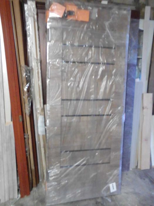 Двери межкомнатные,  Б/У и Новые! Цены РАЗНЫЕ ! От 1500 грн! ЗВОНИТЕ!