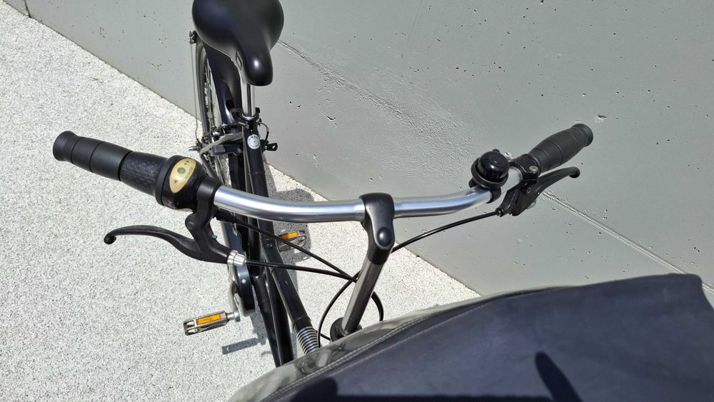 Bicicleta triciclo de carga  crianças Nihola