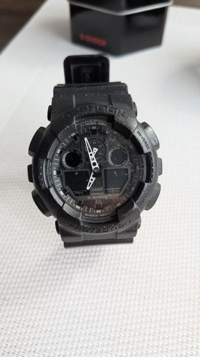 Casio G-Shock GA-700 + GA-100