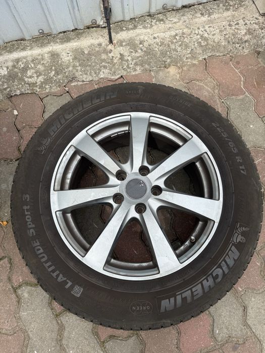 Шини Michelin 225/65 R17
