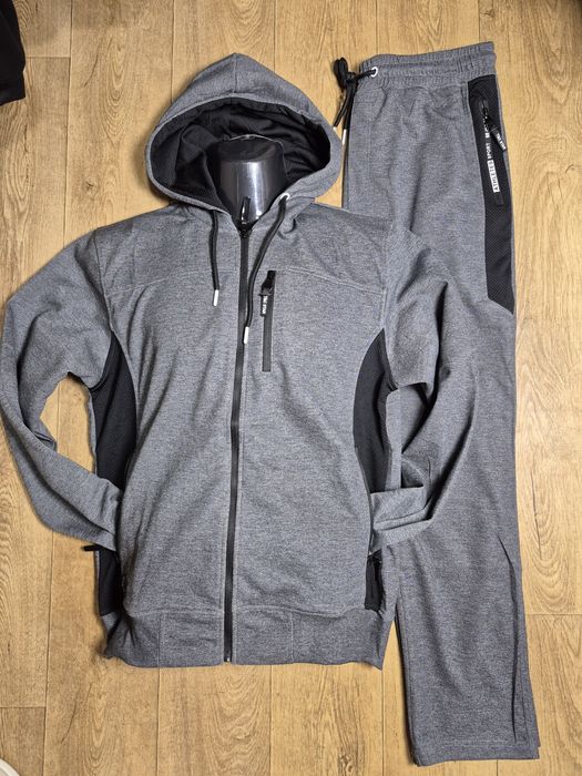 Мужские спортивные костюмы Польша T&C L- 2XL