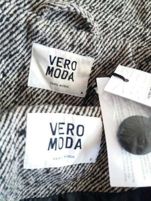 Новое фирменное пальто VERO MODA 46-48р