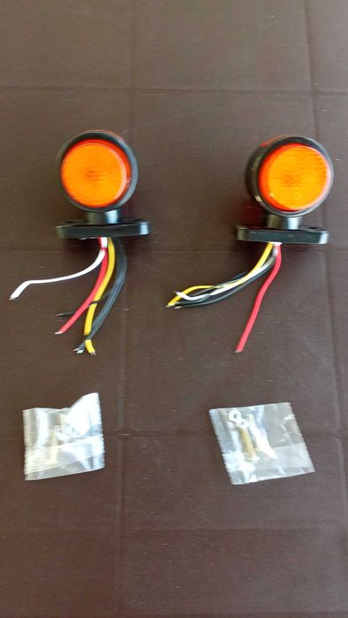 Piscas para mini trator