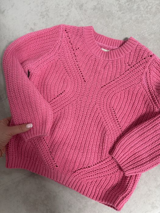 неперевершені светри на дівчинку нові 4-5-6 років