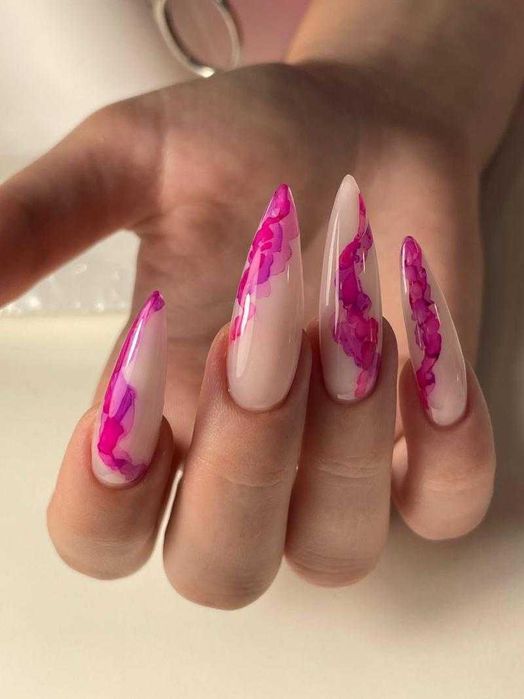 Курс нарощення на нижні форми та комбі манікюр