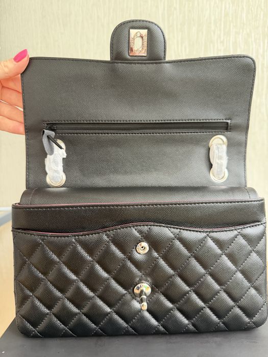 Шкіряна чорна сумка Chanel 26 см