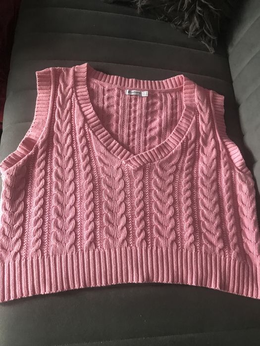 Sweter bez rękawów, kamizelka Stradivarius r. M