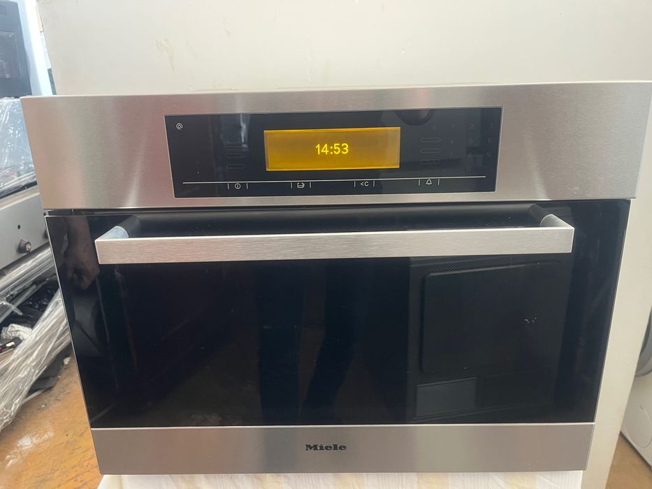 Piekarnik konwekcyjno-parowy Miele DGC 5080 XL z gwarancją