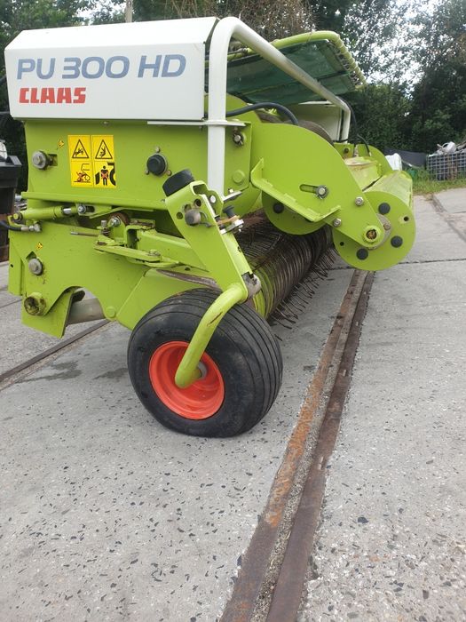 Podbieracz Claas PU 300 HD