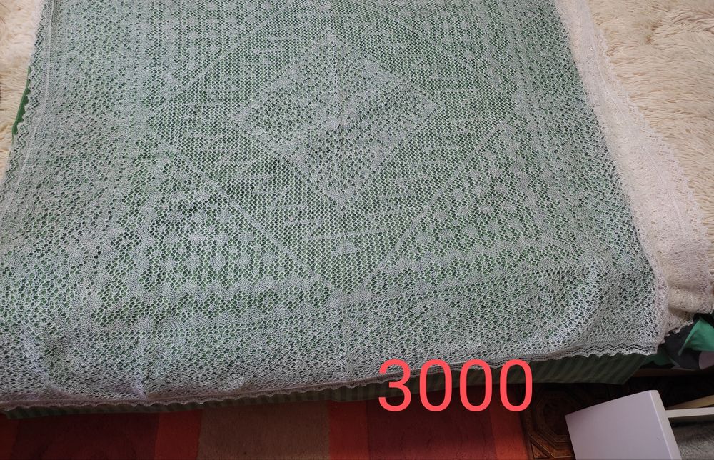 продам пуховые шали-паутинки