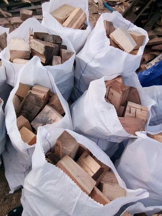 Дрoва/кубики от поддонов резаные доски обрезки с пилорамы