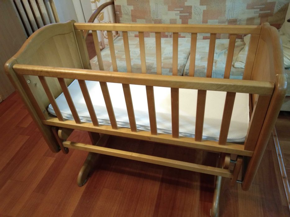 Деревянная кроватка-люлька Mothercare до 6 мес.
