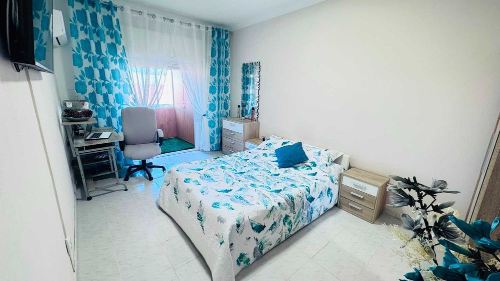 Excelente apartamento T2 para arrendamento em Setúbal