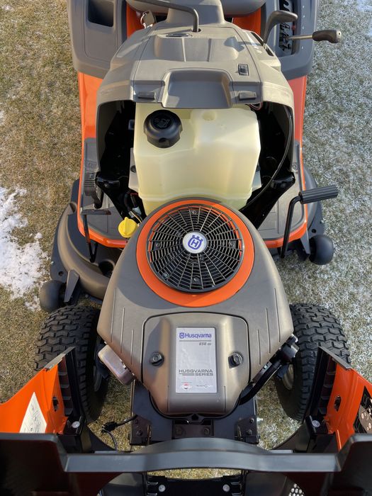 Husqvarna TC 242T traktorek kosiarka 20h pracy 2022r jak NOWY