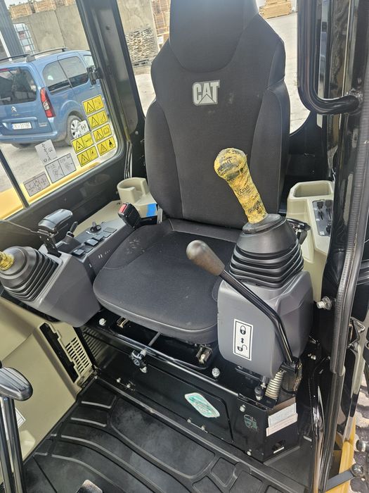 Mini koparka cat 303.5