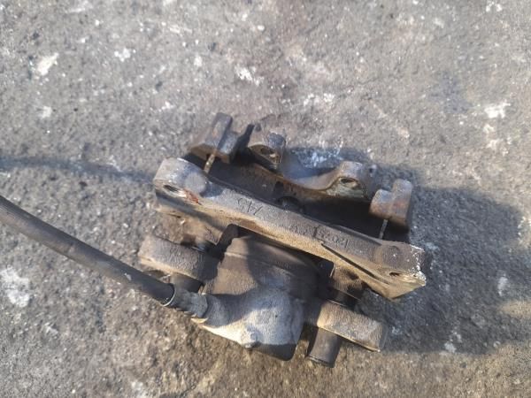 Pinça travão / maxila de travão frente esquerda ALFA ROMEO 159 (939_)