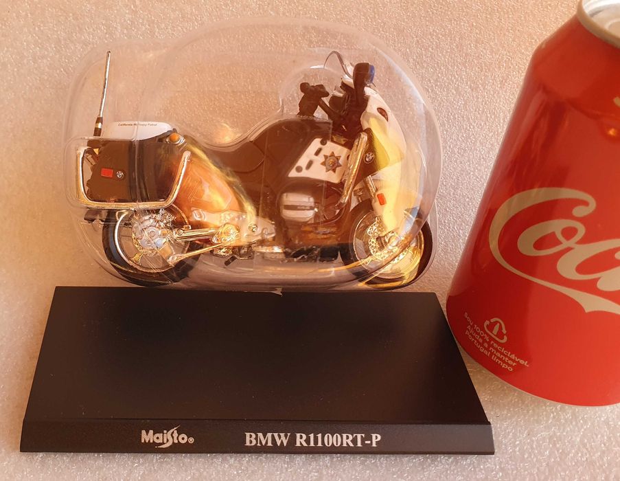Antiga Miniatura 1/18 ~ "BMW R1100RT-P" ~ Highway Patrol ~ Maisto