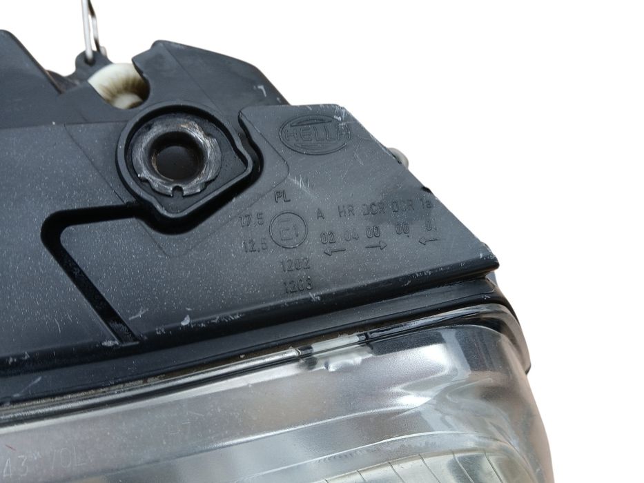 Lampa przód prawa VW Passat B5 FL XENON EUROPA Kompletna Oryginalna
