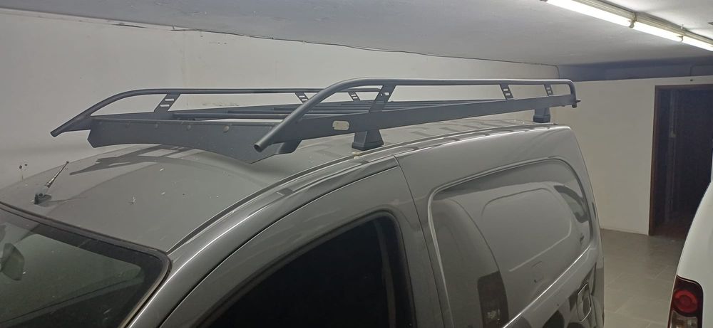 Grade de tejadilho Renault Kangoo impecável