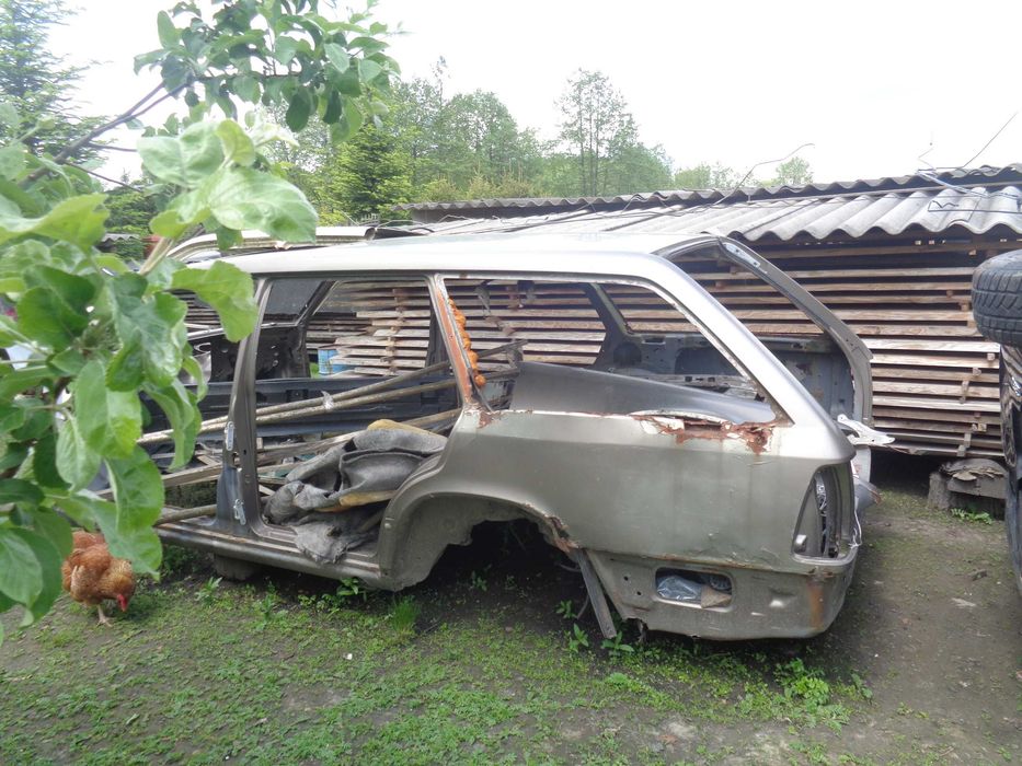 Кузово мерседес W124 дно ланжерони телевізор дах відріжу пороги