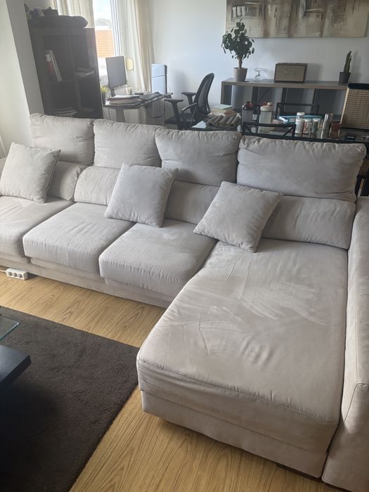 Sofá com chaise longue em excelente estado