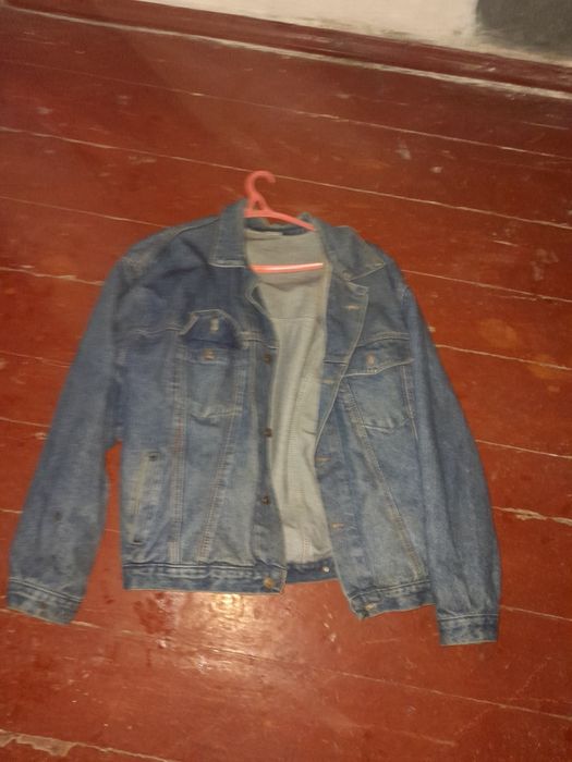 Джинсова курточка