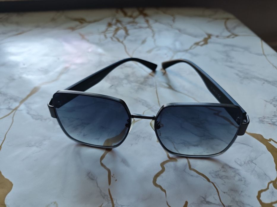 Okulary przeciwsłoneczne Celine nowe