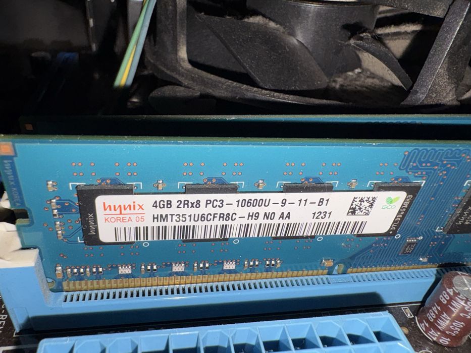 Sprzedam płytę główną asus p8h61-mx r2.0+8gb ddr4+intel core i3-3220