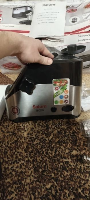 електромясорубка saturn st-fp1098
Я шукаю...


М'ясорубки Saturn
Про