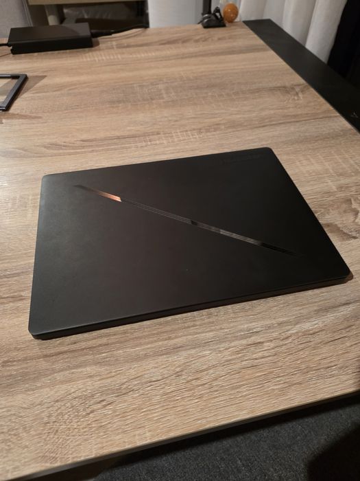Asus Zephyrus G14 2024 OLED - Ryzen9/32GB/1TB/Nvidia 4060