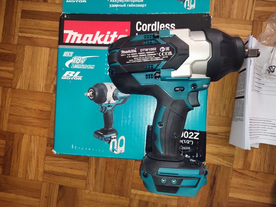 Klucz udarowy Makita DTW 1002