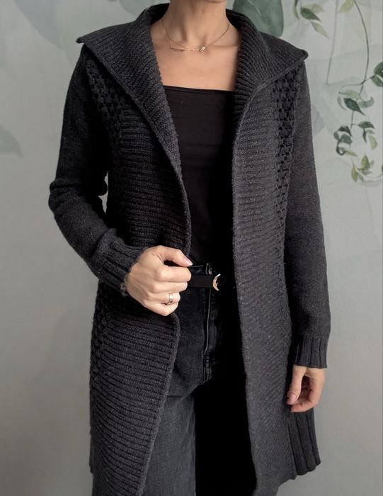 Sweter dlugi gruby wiazany welna m