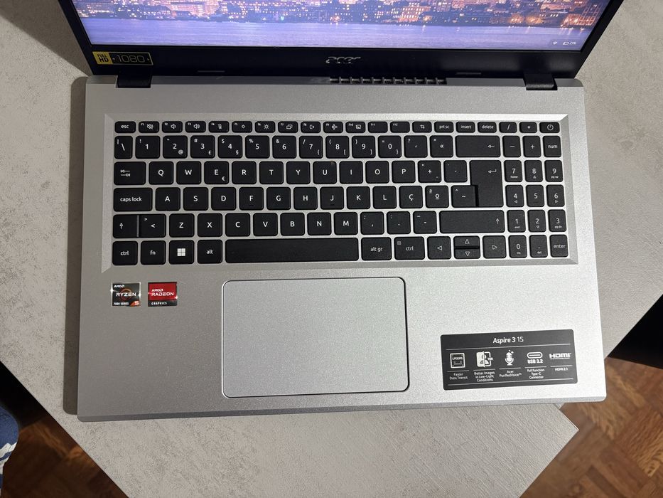 Vendo acer portatil
