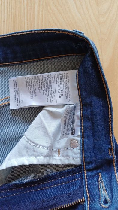 Jeansy damskie Levi's