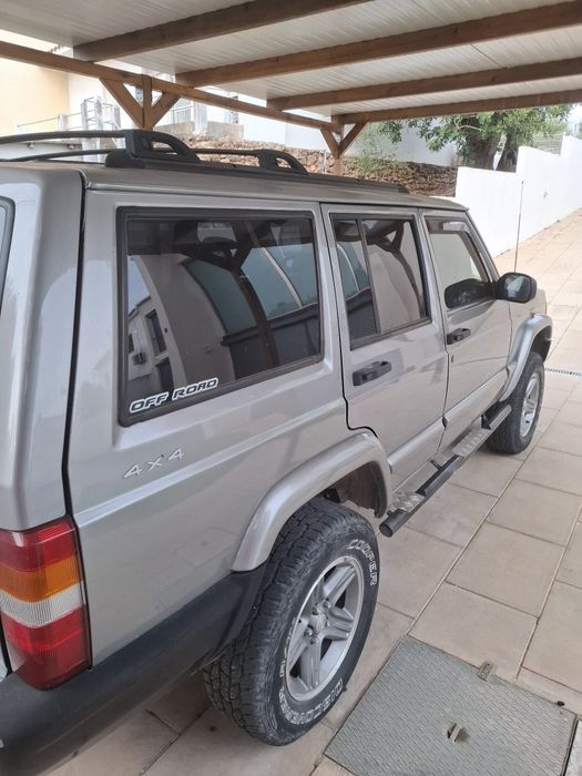 Jeep Cherokee XJ 2.5 TD