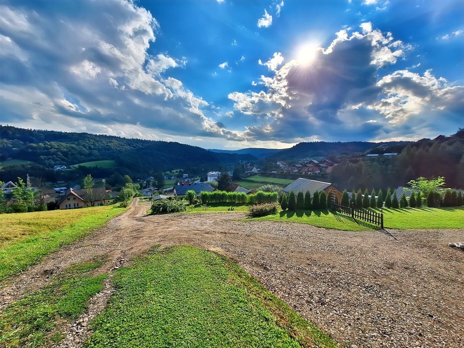 Domki na górze widokowej Bieszczady Jezioro Solińskie
