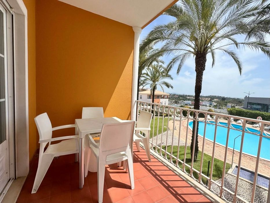 Alugo Apartamento T1 6 Meses/Inverno ou Anual