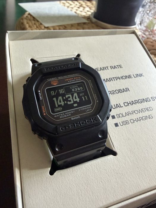 Smartwatch g-shock