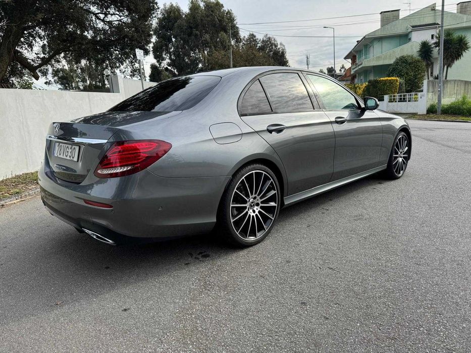 Mercedes E220d AMG "Nacional" "FULL"