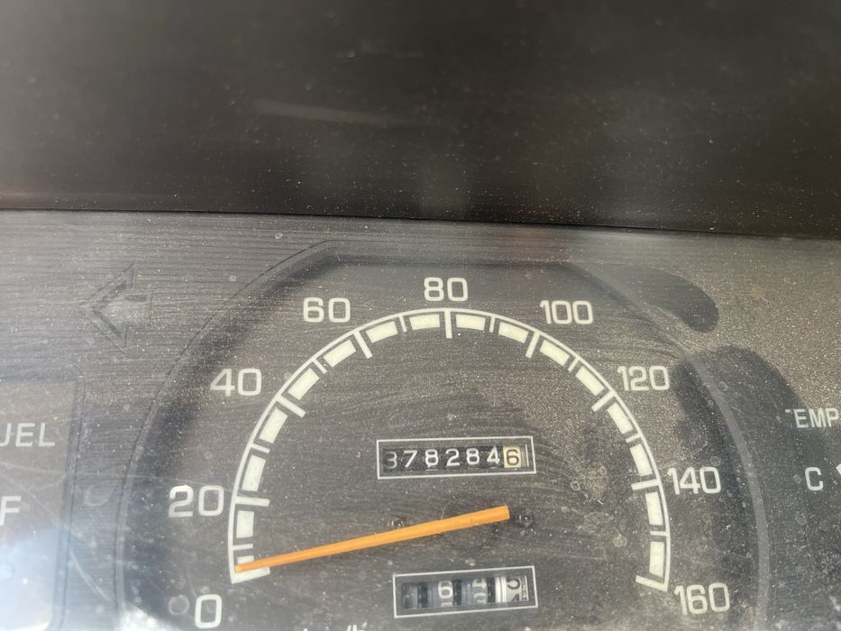 Mitsubishi L300
